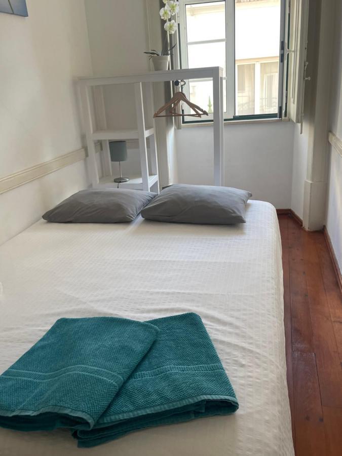 Apartamento central para grupo ou familias Lisbon Bagian luar foto