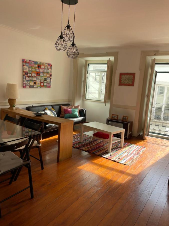 Apartamento central para grupo ou familias Lisbon Bagian luar foto